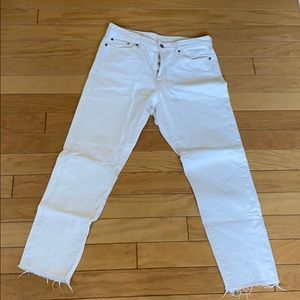White high waisted jeans